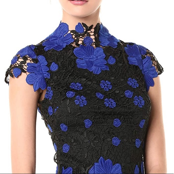 Laundry by Shelli Segal Mock-Neck Lace Web Dress - Picture 4 of 15